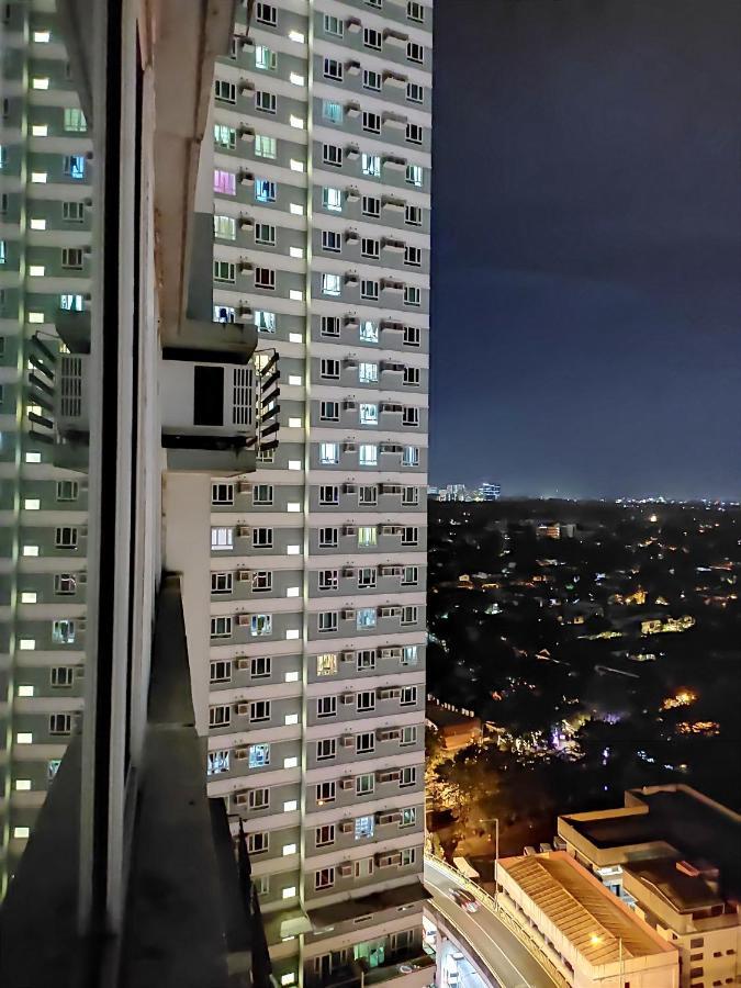 The Beacon Makati Aparthotel Manila Exterior foto